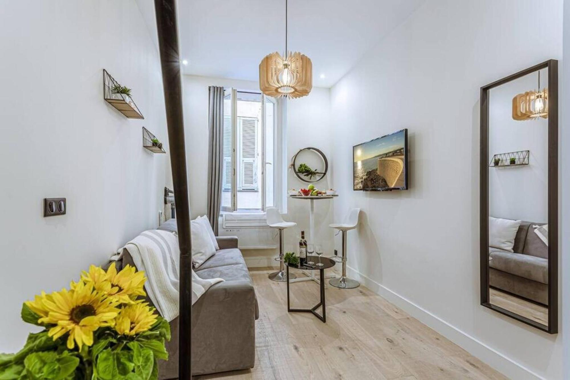 Bunico 1 - Old Town Renovated Studio Nizza Esterno foto